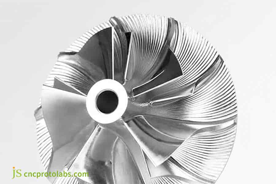 pièces usinées sur mesure à 5 axes